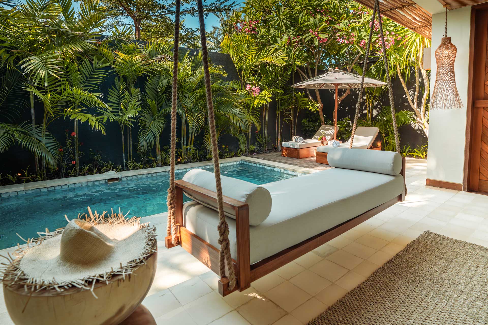 1 bedroom pool villa