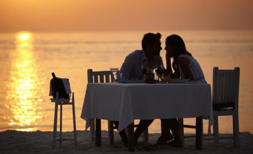 Adults PRIVATE SUNSET SAIL (3)